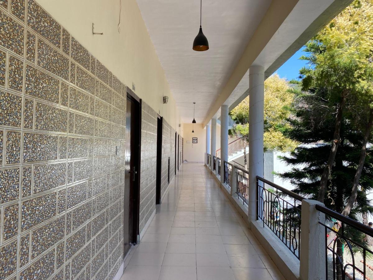 Kanara Hotel Bhīm Tāl Zewnętrze zdjęcie