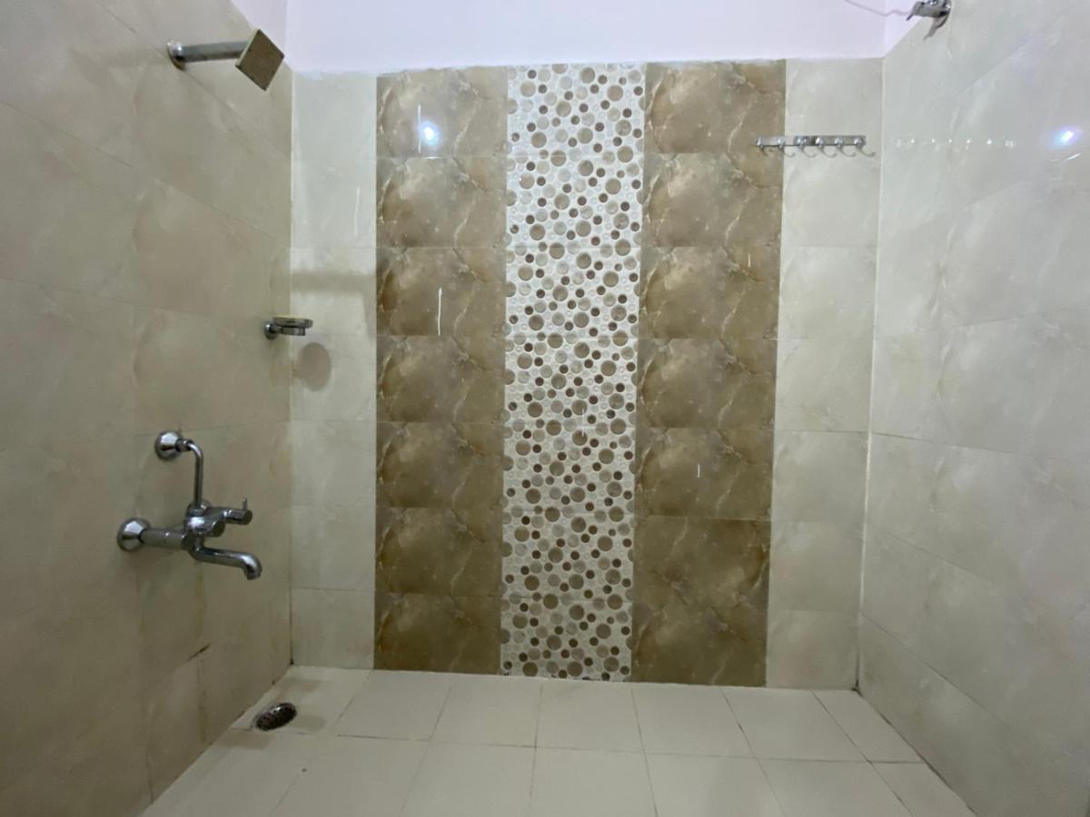 Kanara Hotel Bhīm Tāl Zewnętrze zdjęcie